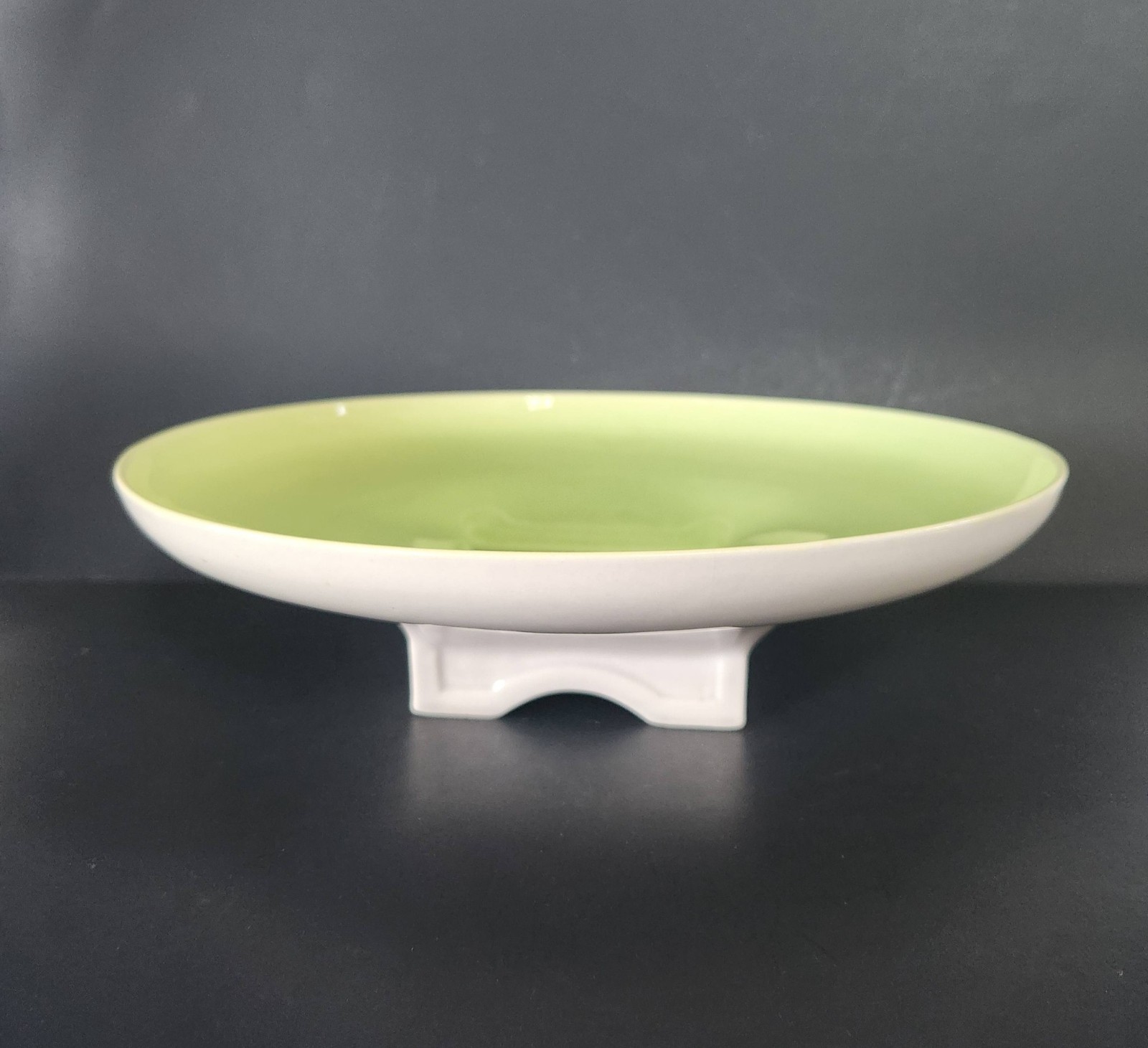Roselane Green Round Chinese Modern Ceramic Serving Bowl