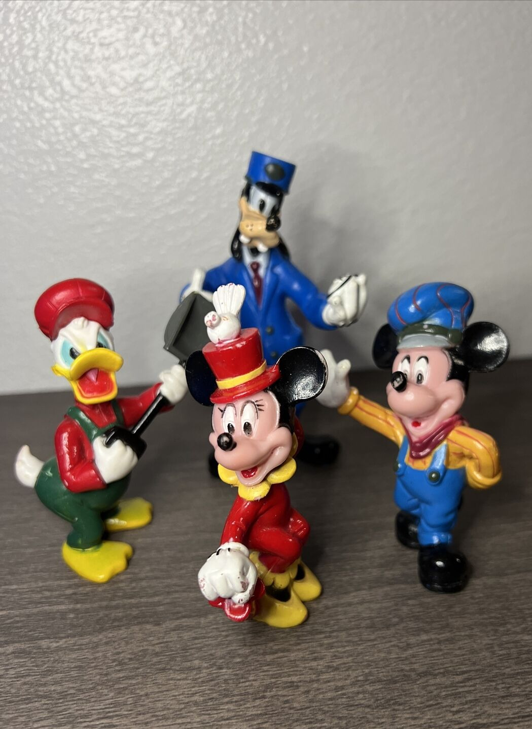 4 Walt Disney Railroad Train Set Replacement Figures Mickey Minnie Goofy Donald