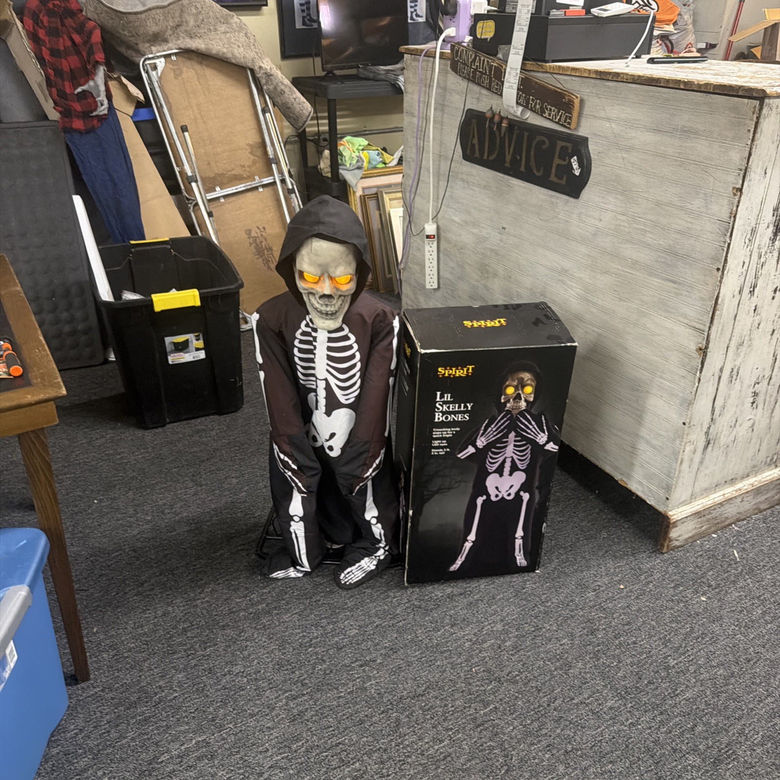 Spirit Halloween Lil Skelly Bones retired Halloween Animatronic Prop ( Tested )