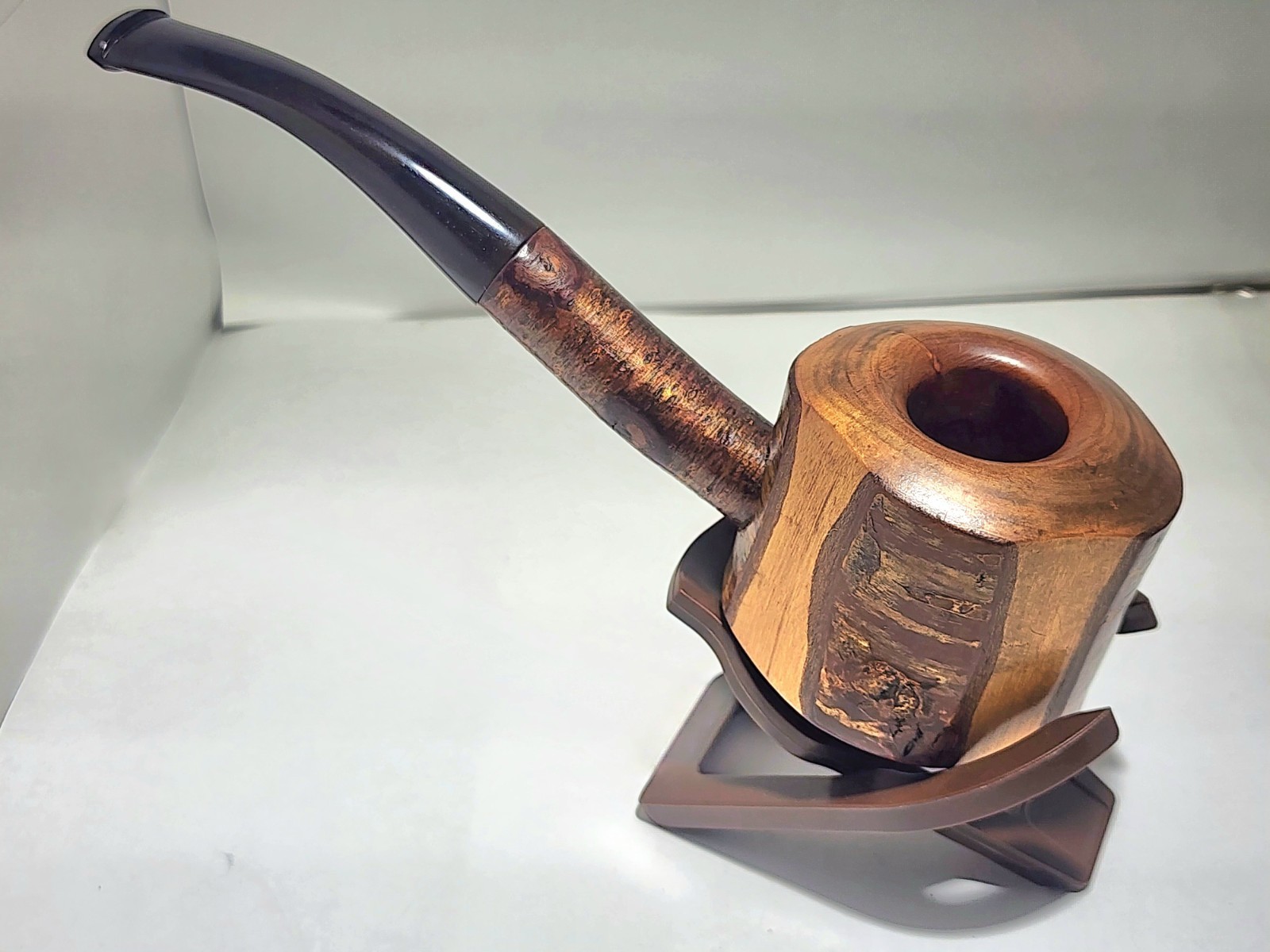 Walt Disney World Cherrywood Tobacco Pipe by Ropp NOS