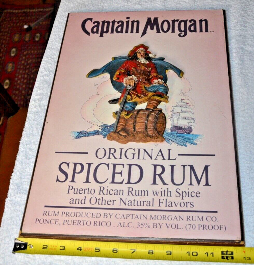 Vtg Captain Morgan Original Spiced Rum Wooden / Resin Pirate 19x13\