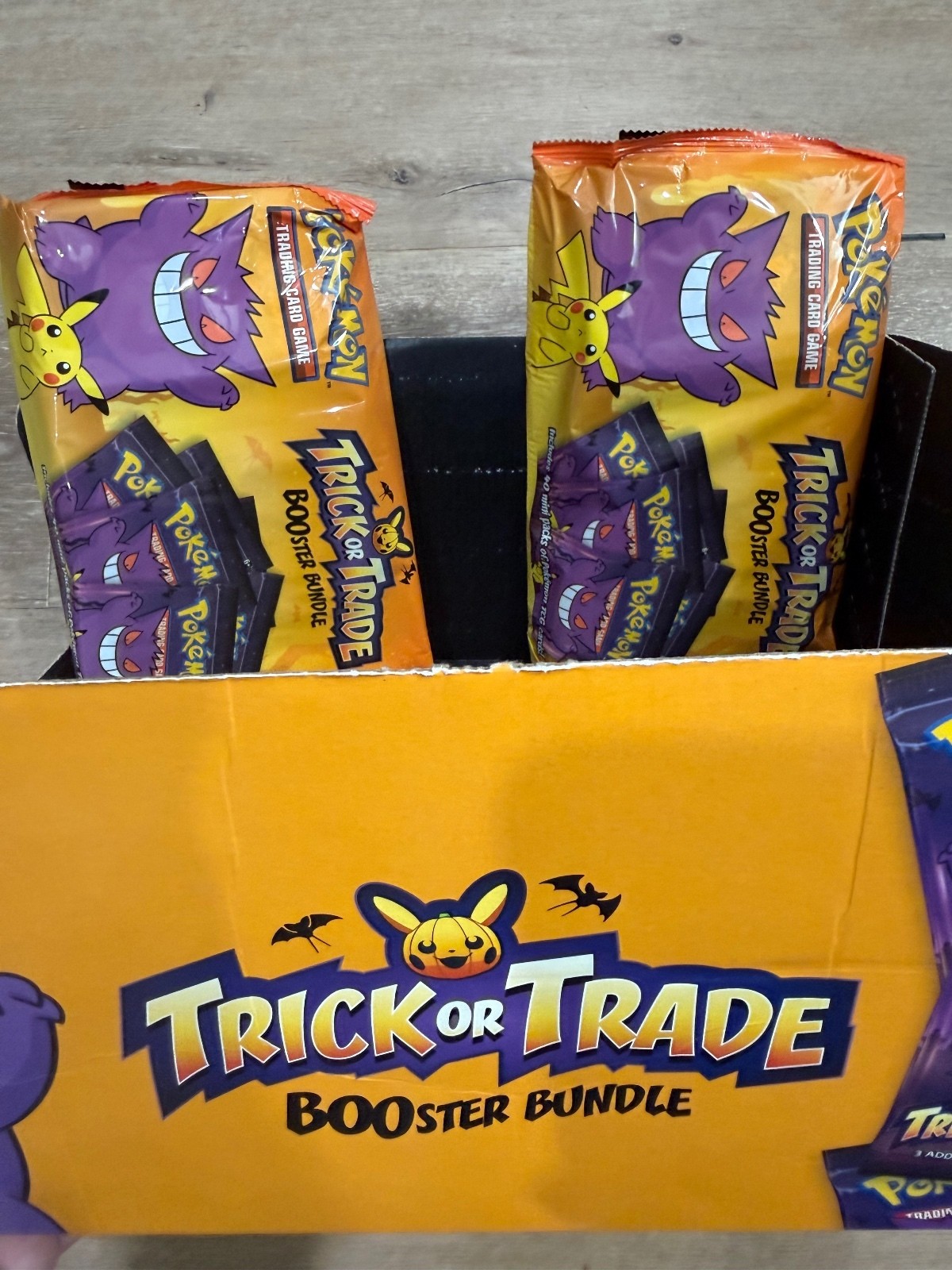 2 Packs 2022 Pokemon TCG TRICK OR TRADE BOOster + Display