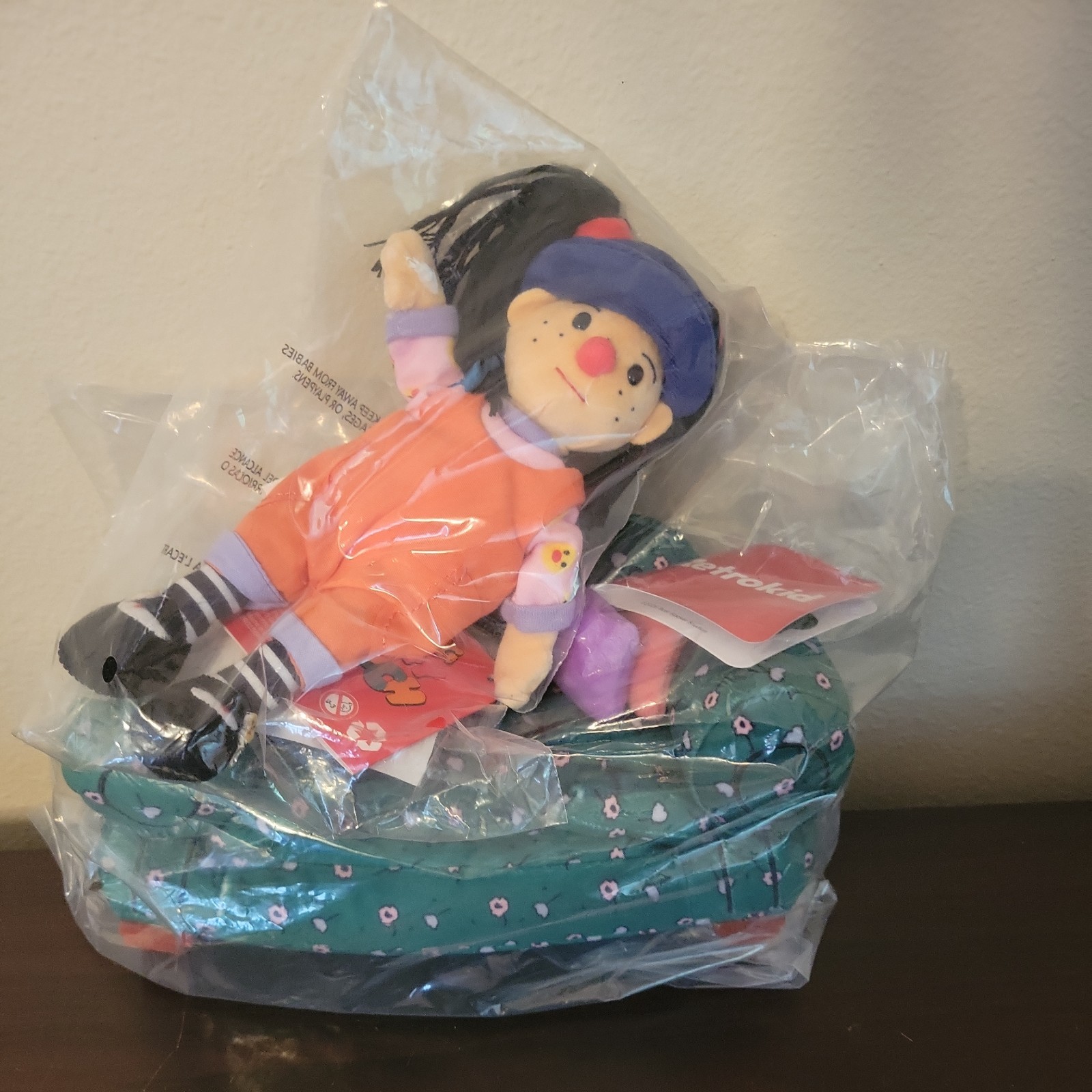 Retrokid the Big Comfy Couch with Loonette keychain bag Charms Lot of 2 NWT