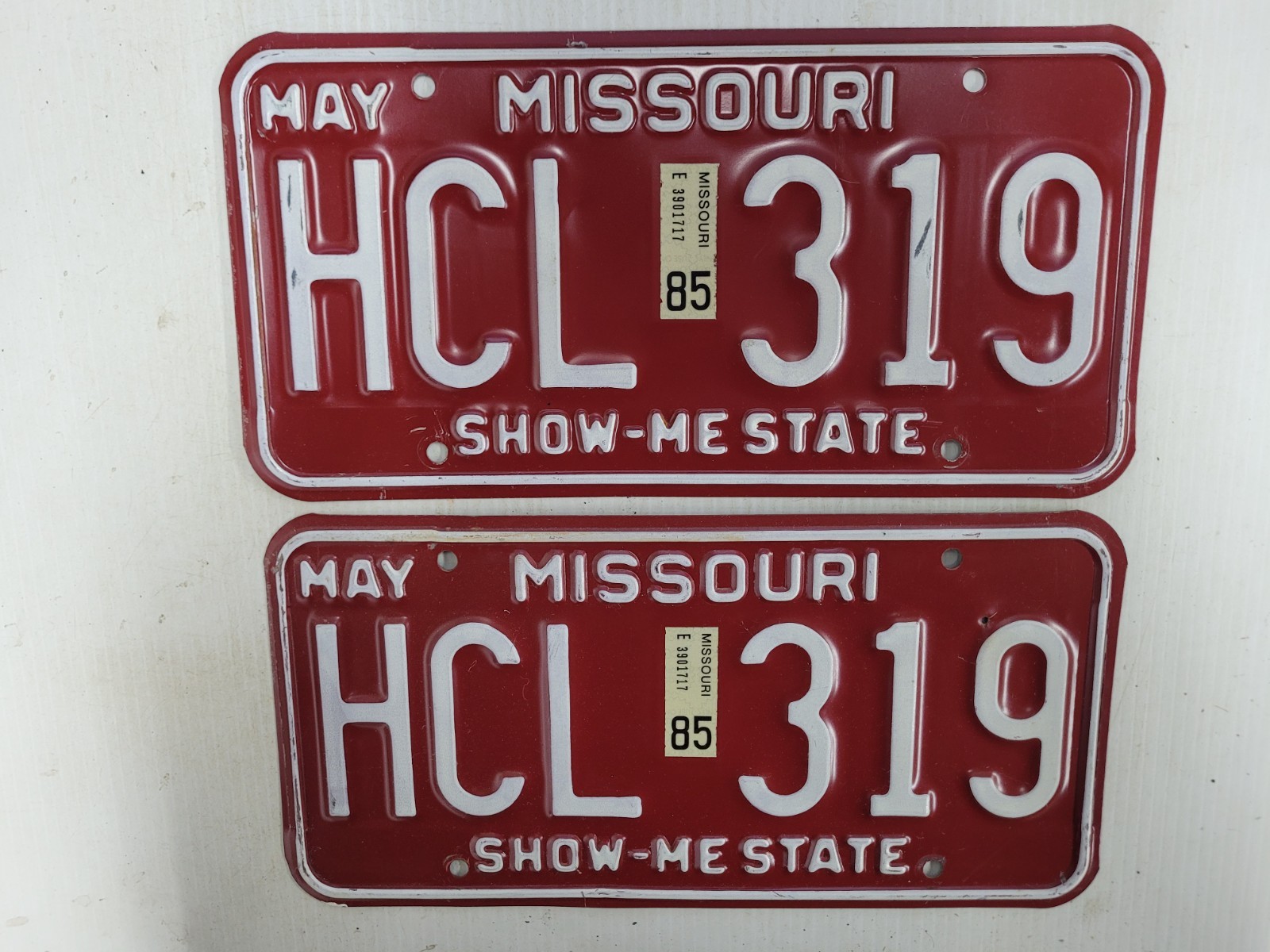 PAIR 1985  Missouri License Plate Tag NICE