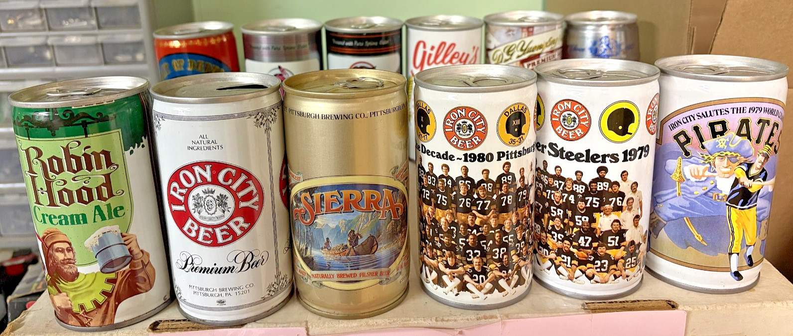 12 Vintage 1970\'s Beer cans, Pittsburgh Steelers, Pirates, Hams Barrel, Mickey G