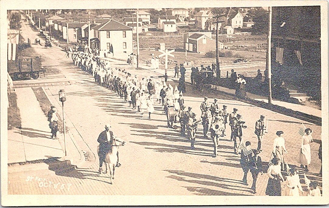 RPPC Erie Pennsylvania Patriotic Parade Street Scene 1909