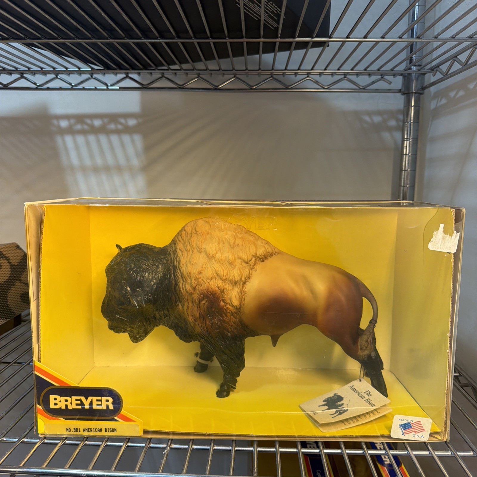 Breyer #381 The American BISON Golden Sorrel BUFFALO New Damaged box