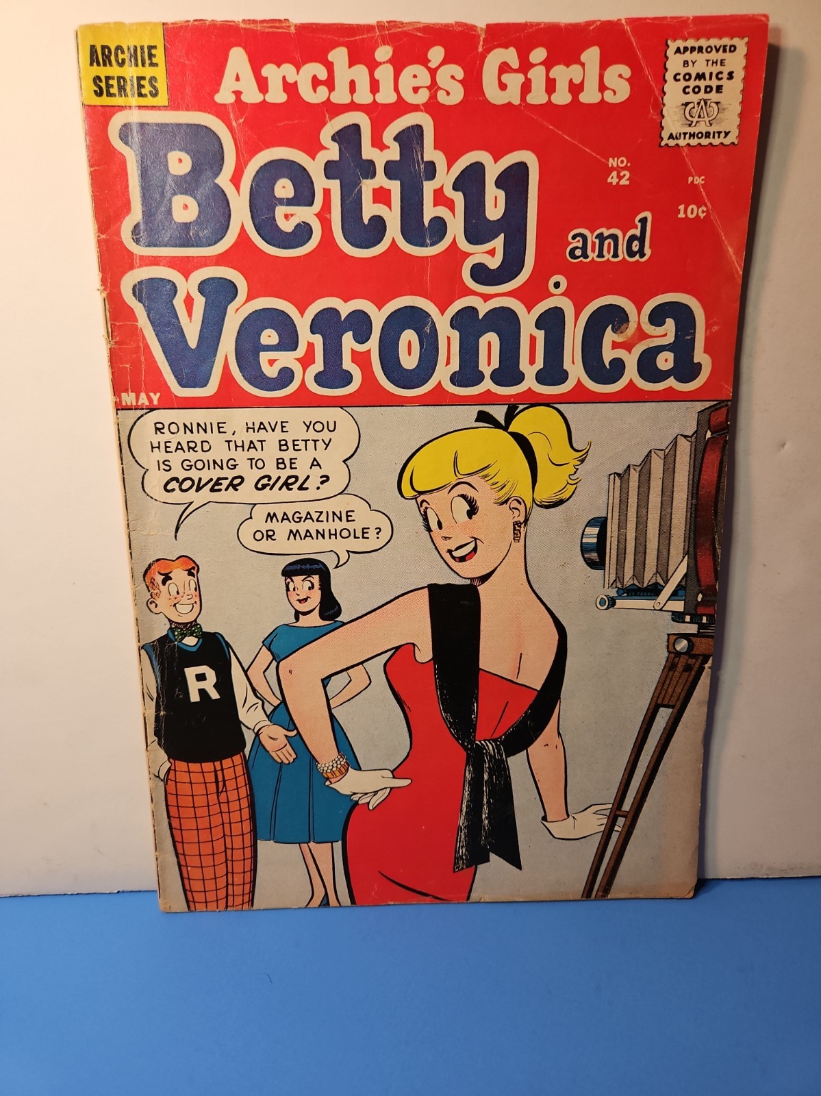 Archie's Girls Betty and Veronica #42 Gd+  1959 10c Silver Age 