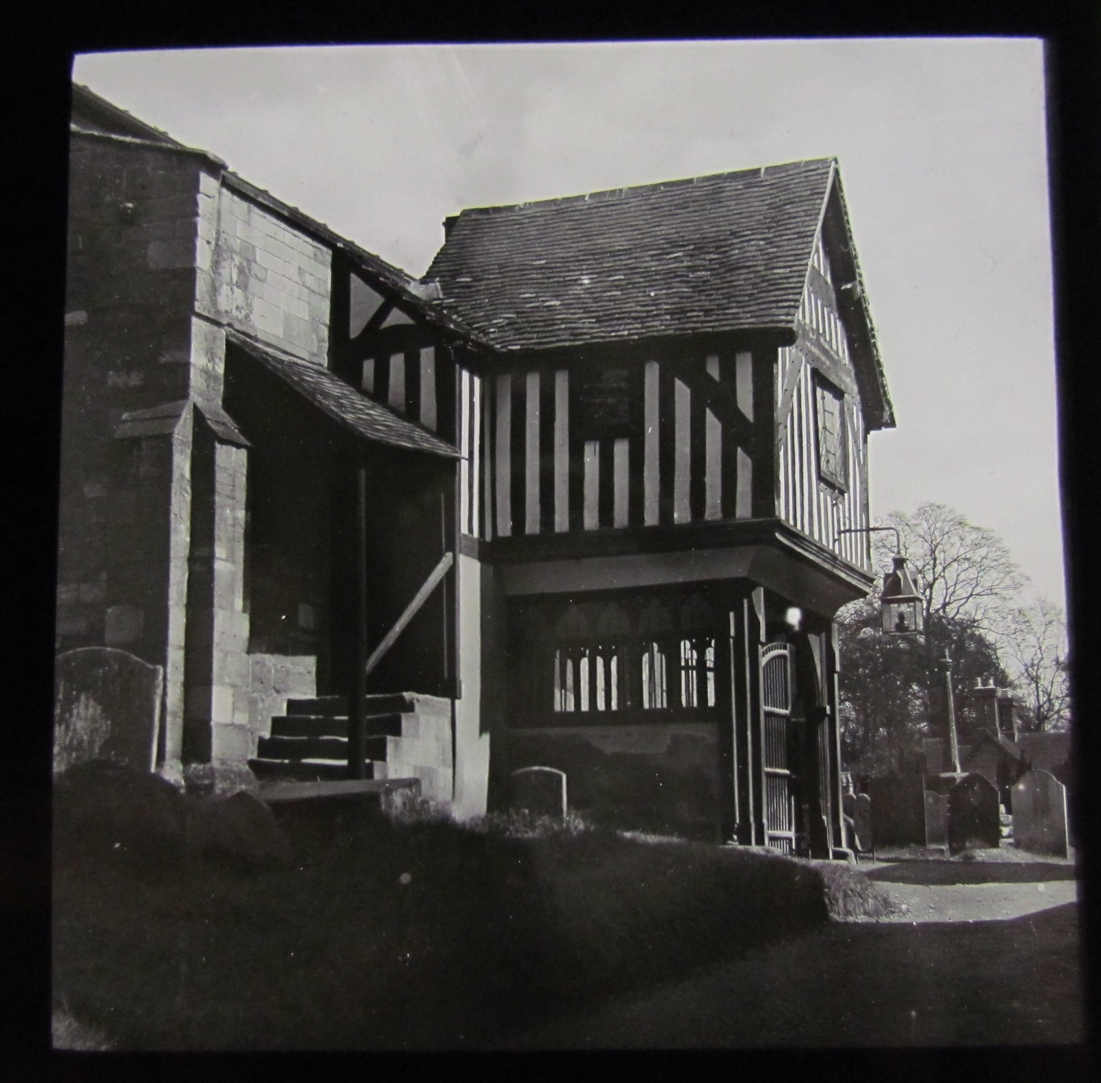 Glass Magic Lantern Slide PRIESTS HOUSE C1910  ENGLAND