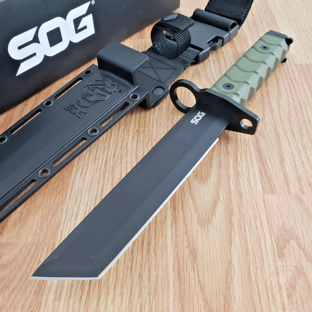 SOG Combat Fixed Knife 7.13