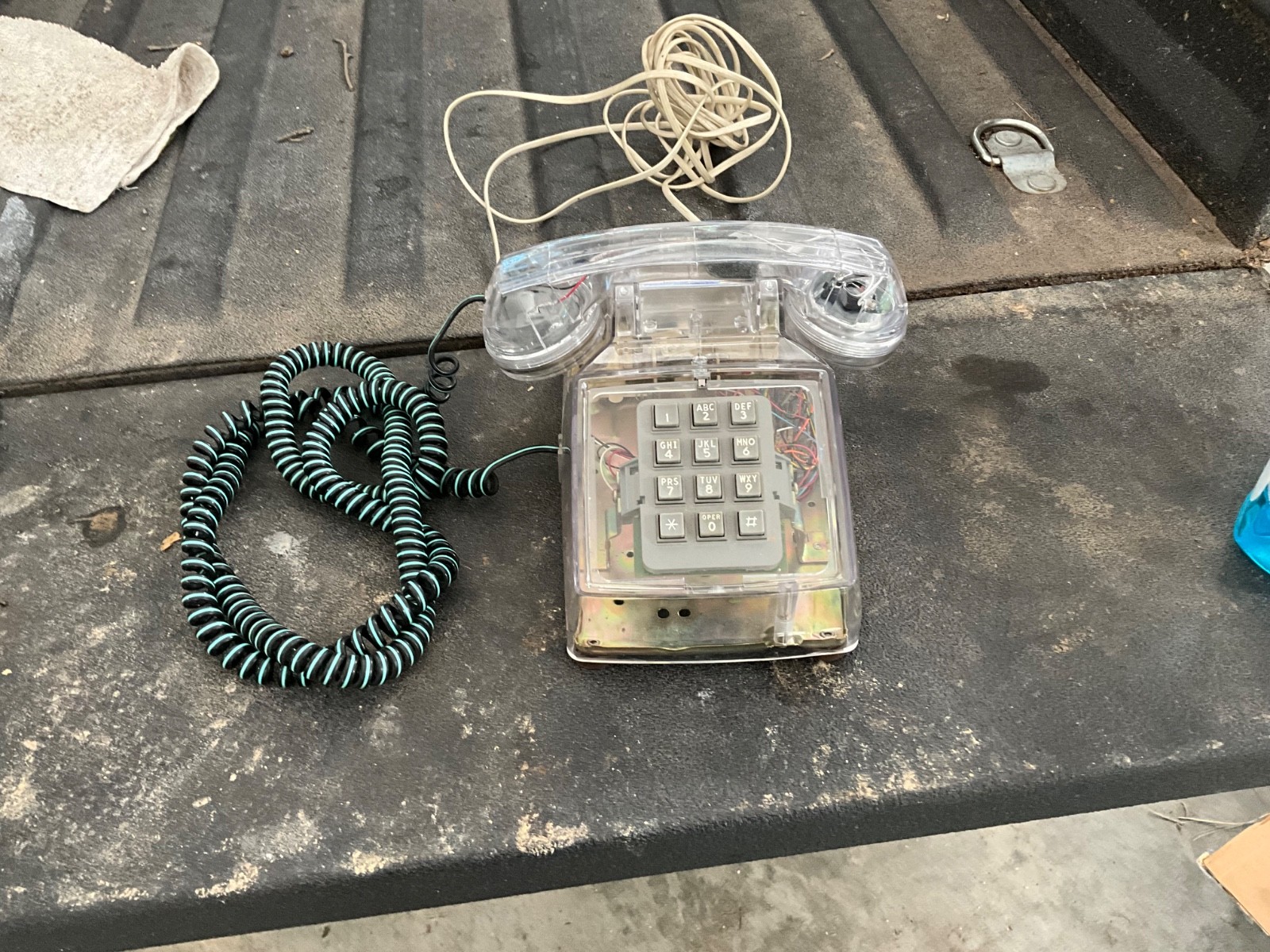 2500 Transparent Clear Corded Push Button Desk Phone 1990s Vintage Telephone Old