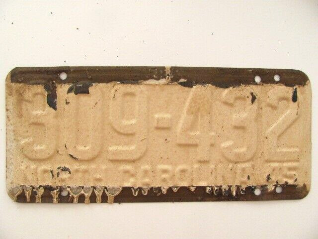 1945 NORTH CAROLINA NC LICENSE PLATE TAG,  ORIGINAL, VINTAGE, USED