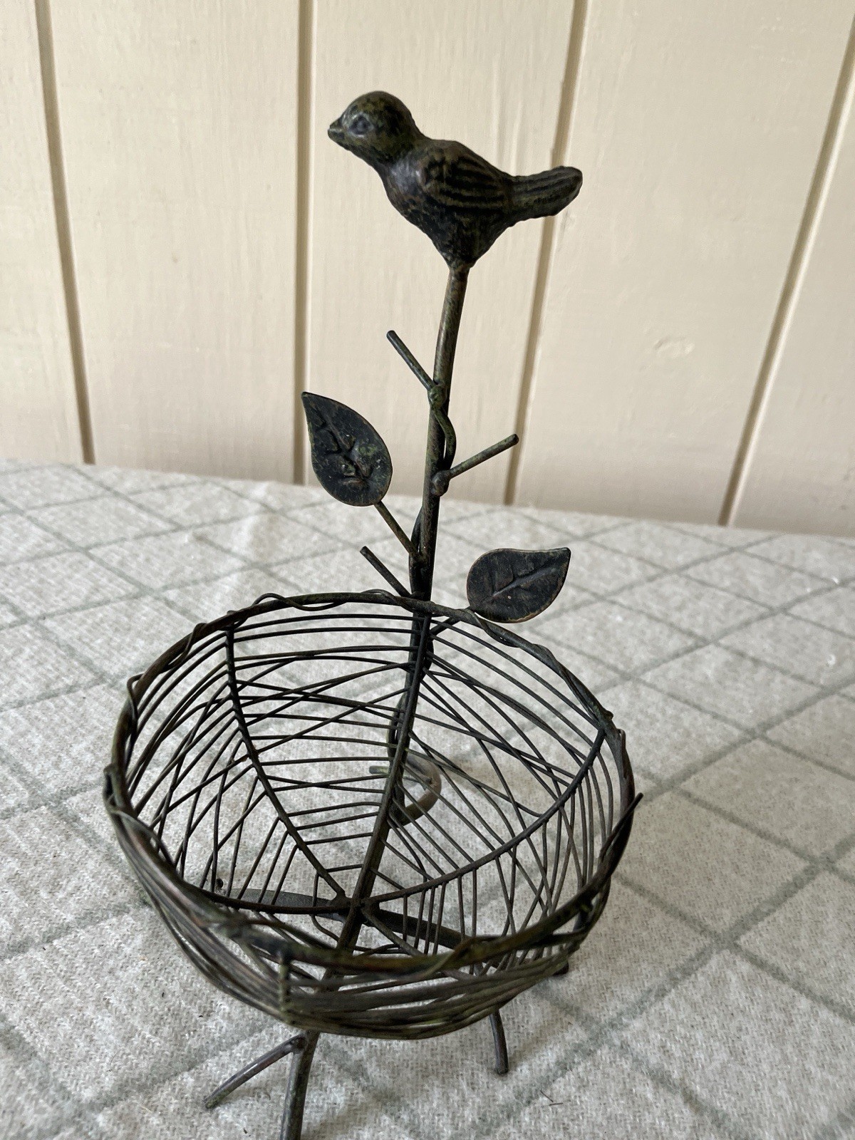 Vintage Rustic Wire Art Bird Basket Boho Cute Vintage Rustic Wire Art Bird Basket Boho Cute