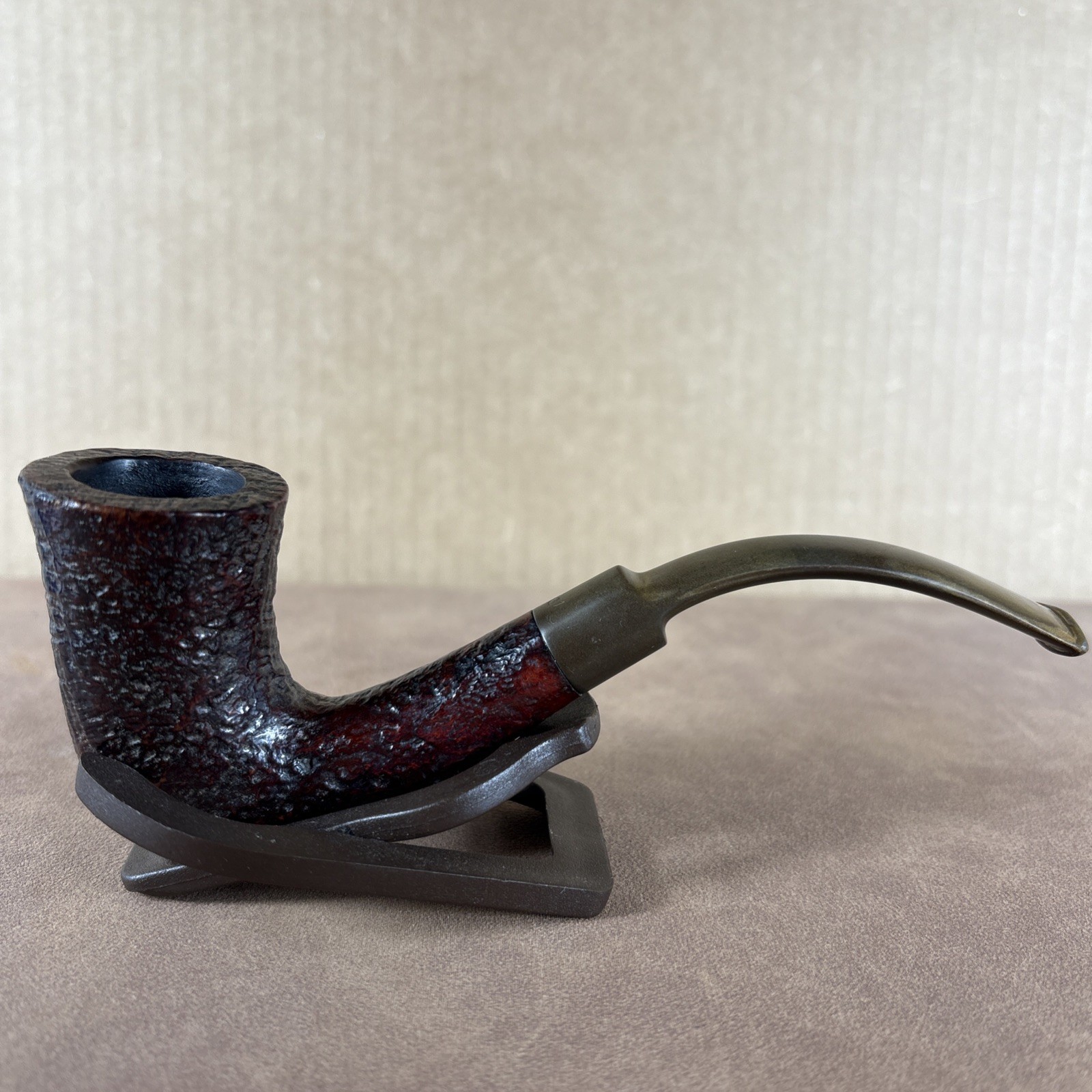 Vintage Digby Conquest London Made #8 Sandblast Bent Estate Tobacco Pipe GBD