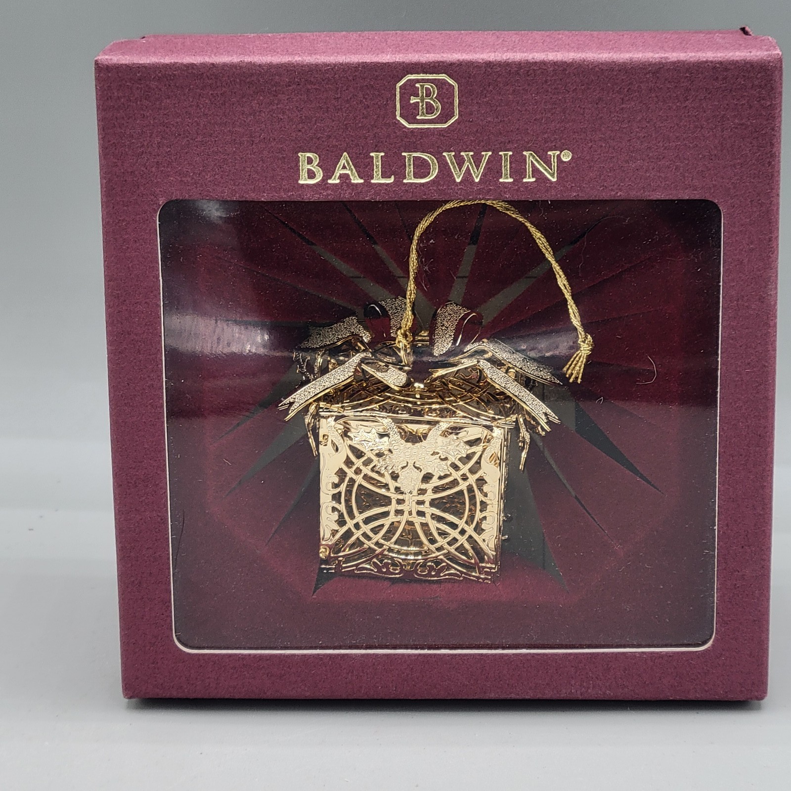 Vintage 1998 Baldwin Brass Gold Filigree Gift Box Christmas Ornament with Bow