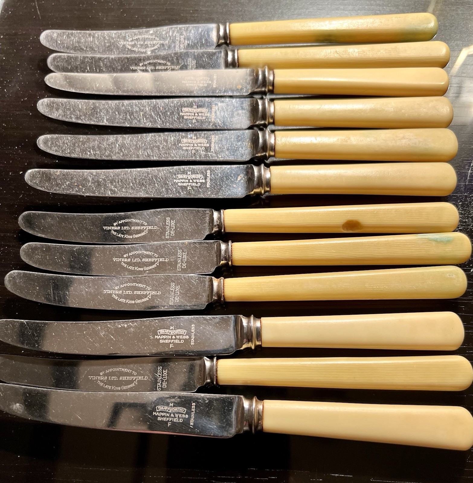 12 Vintage Sheffield England Table Knives Mappin Webb Viners Faux Bone Handles
