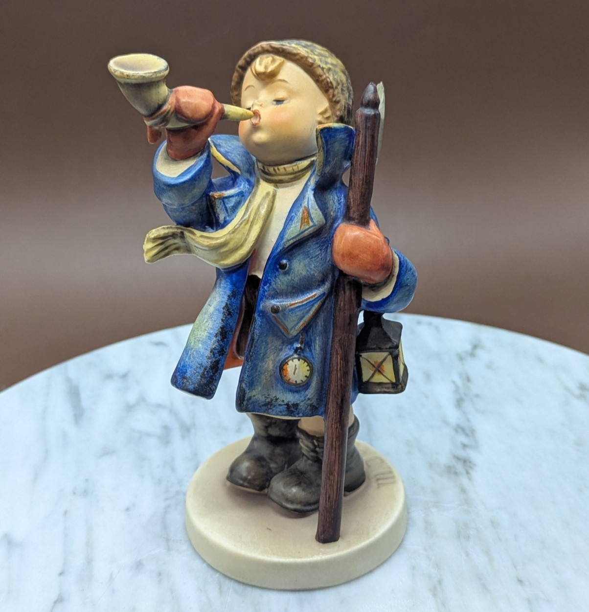 Goebel Hummel Figurine #15/1  'Hear Ye Hear Ye' TMK3 