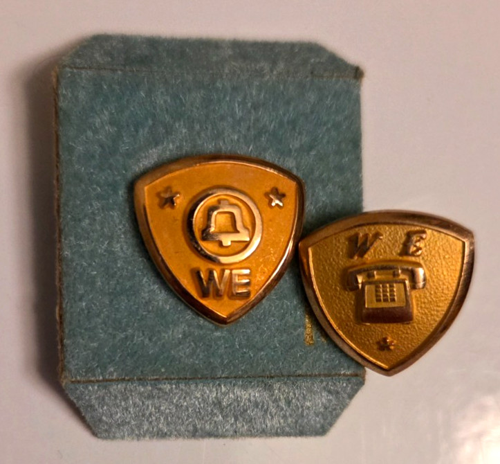 Vintage Western Electric WE Bell & Telephone Pins 10K Gold O.C. Tanner Pair Vintage Western Electric WE Bell & Telephone Pins 10K Gold O.C. Tanner Pair