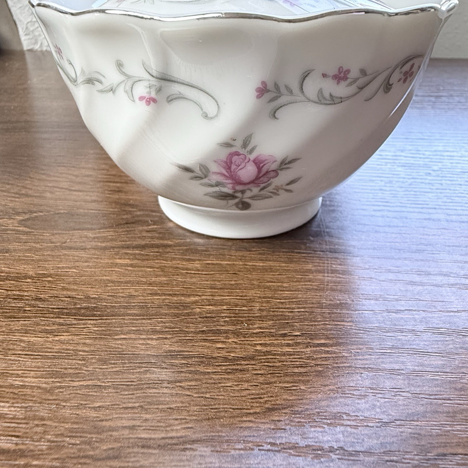 Royal Swirl Fine China Sugar Bowl w Lid Pink Floral Japan Vintage