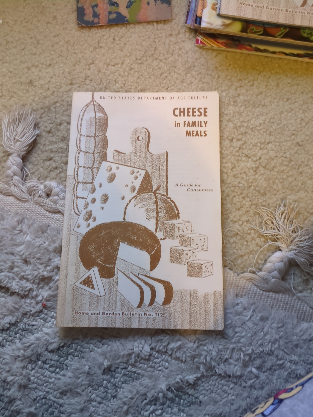 Vintage 1966 CHEESE in FAMILY MEALS Cookbook USDA Home & Garden Bulletin #112 Vintage 1966 CHEESE in FAMILY MEALS Cookbook USDA Home & Garden Bulletin #112