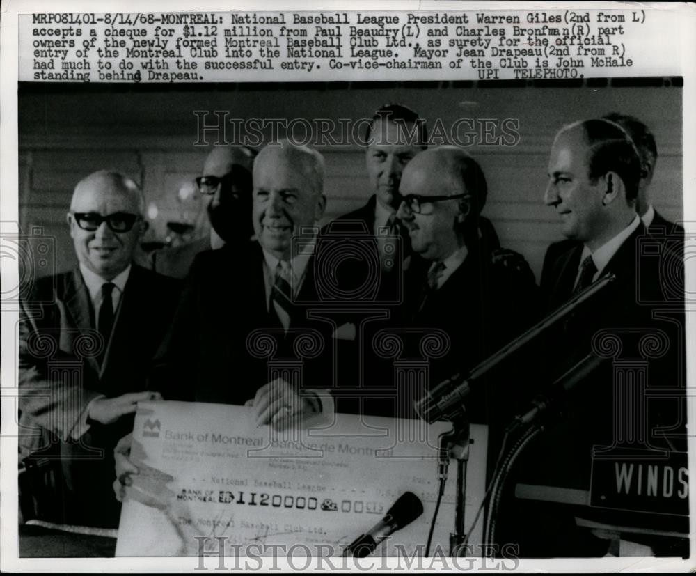 1968 Press Photo National League president Warren Giles, Paul Beaudry