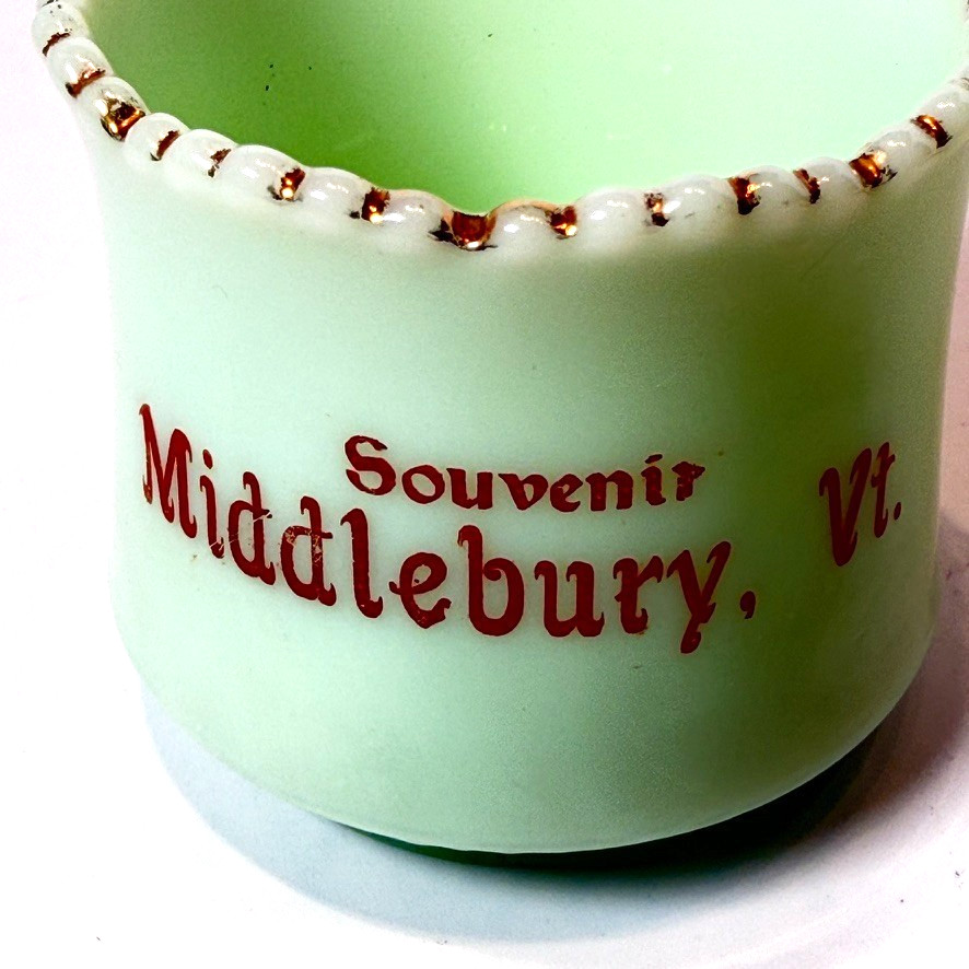 MIDDLEBURY VT VERMONT Uranium Custard Souvenir ANTIQUE Glass TRINKET CUP