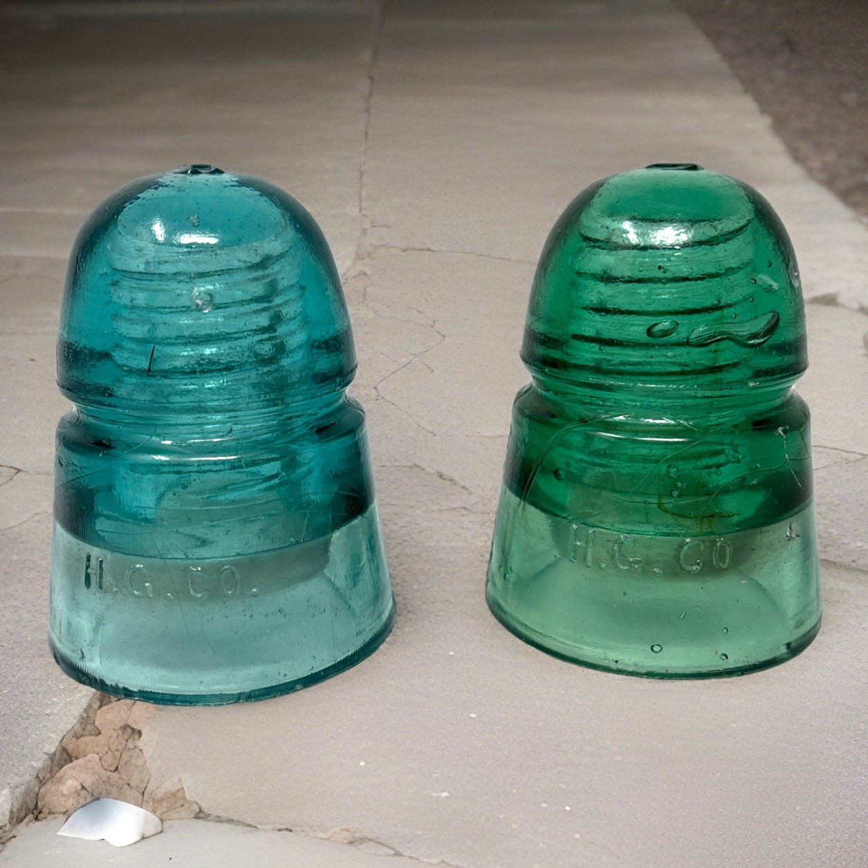 Antique 2  RR  Insulators CD 145 Snow/fuzzy/bubbles  (dome)  H (F)  HGCo Beehive