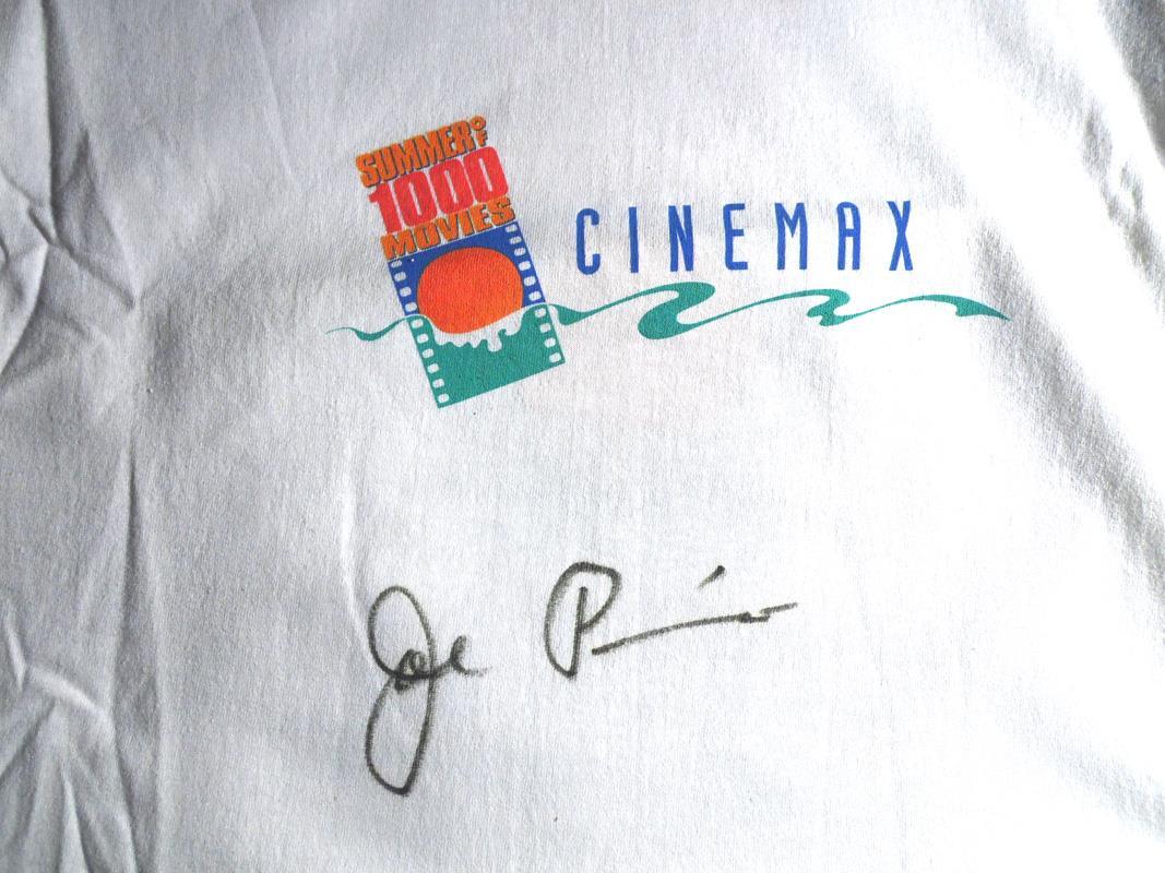 JOE PESCI AUTOGRAPHED CINEMAX SUMMER 1000 MOVIE T-SHIRT XL CHARITY AUCTION EVENT