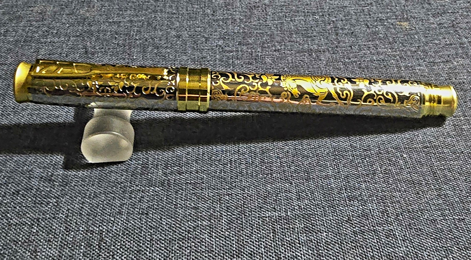 Gold Filigree ornate filigree All Metal Fountain Pen 