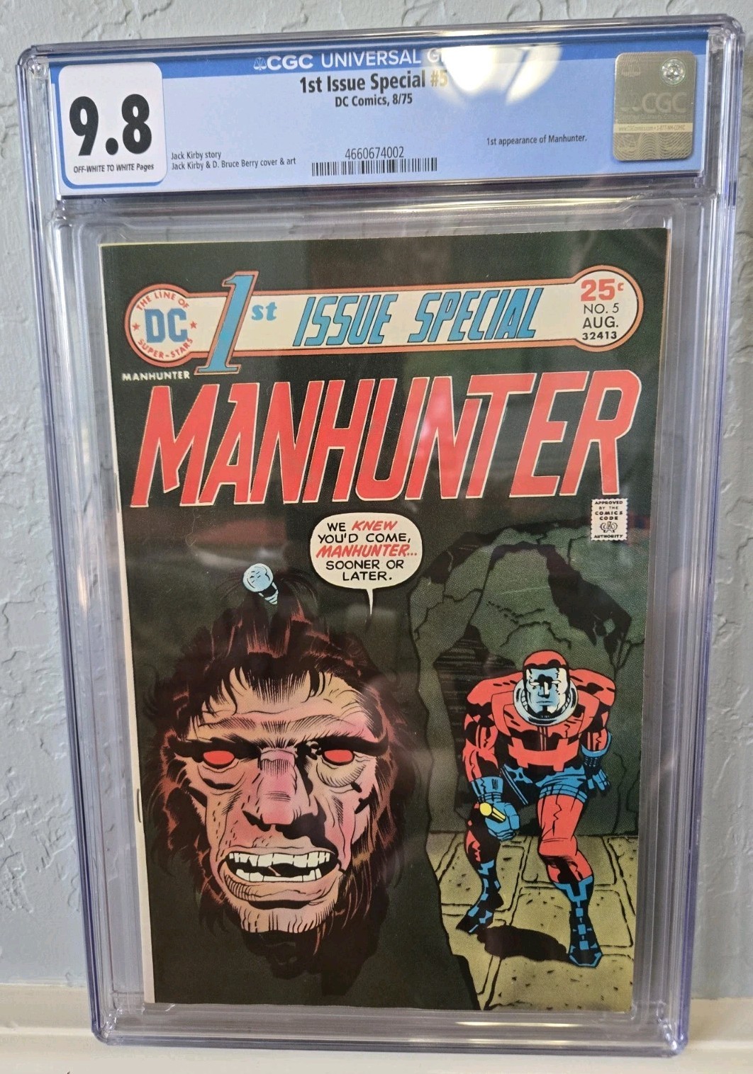 1ST ISSUE SPECIAL #5 (1975). CGC 9.8 NM/M  1st Mark Shaw MANHUNTER / Lanterns