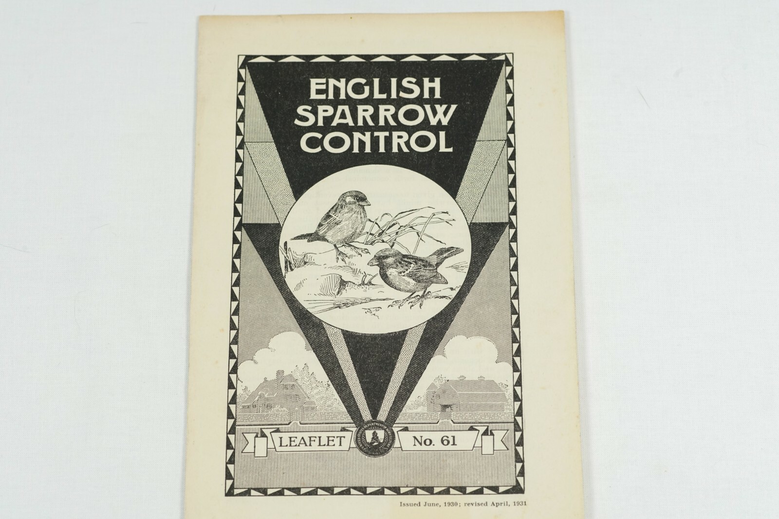 English Sparrow Control Leaflet, US Government Printing Office Booklet 1931 English Sparrow Control Leaflet, US Government Printing Office Booklet 1931