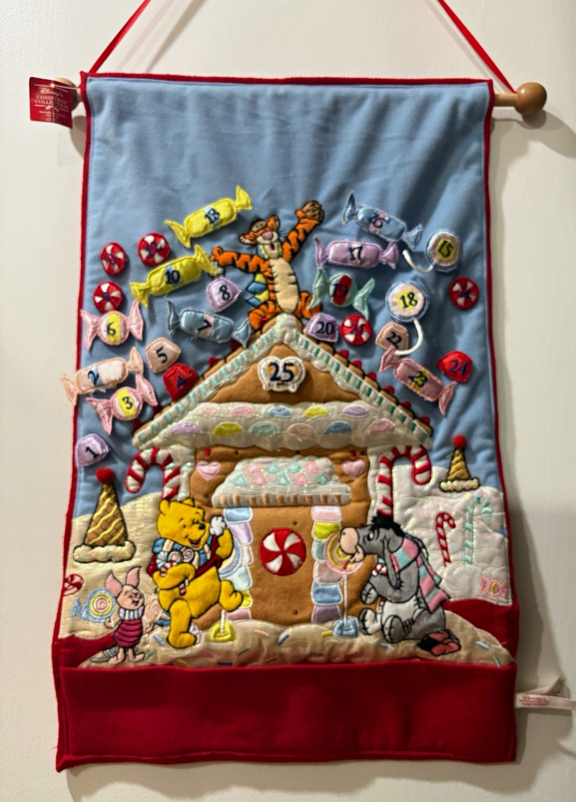 VTG 2002 Disney Parks Winnie Pooh Felt Advent Calendar 100% COMPLETE NWT 25x17 VTG 2002 Disney Parks Winnie Pooh Felt Advent Calendar 100% COMPLETE NWT 25x17