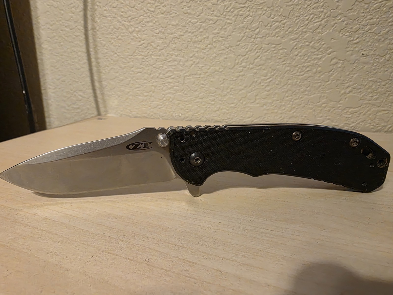 Zero Tolerance ELMAX ZT Hinderer Design 0566 De- Assisted Knife -Black 