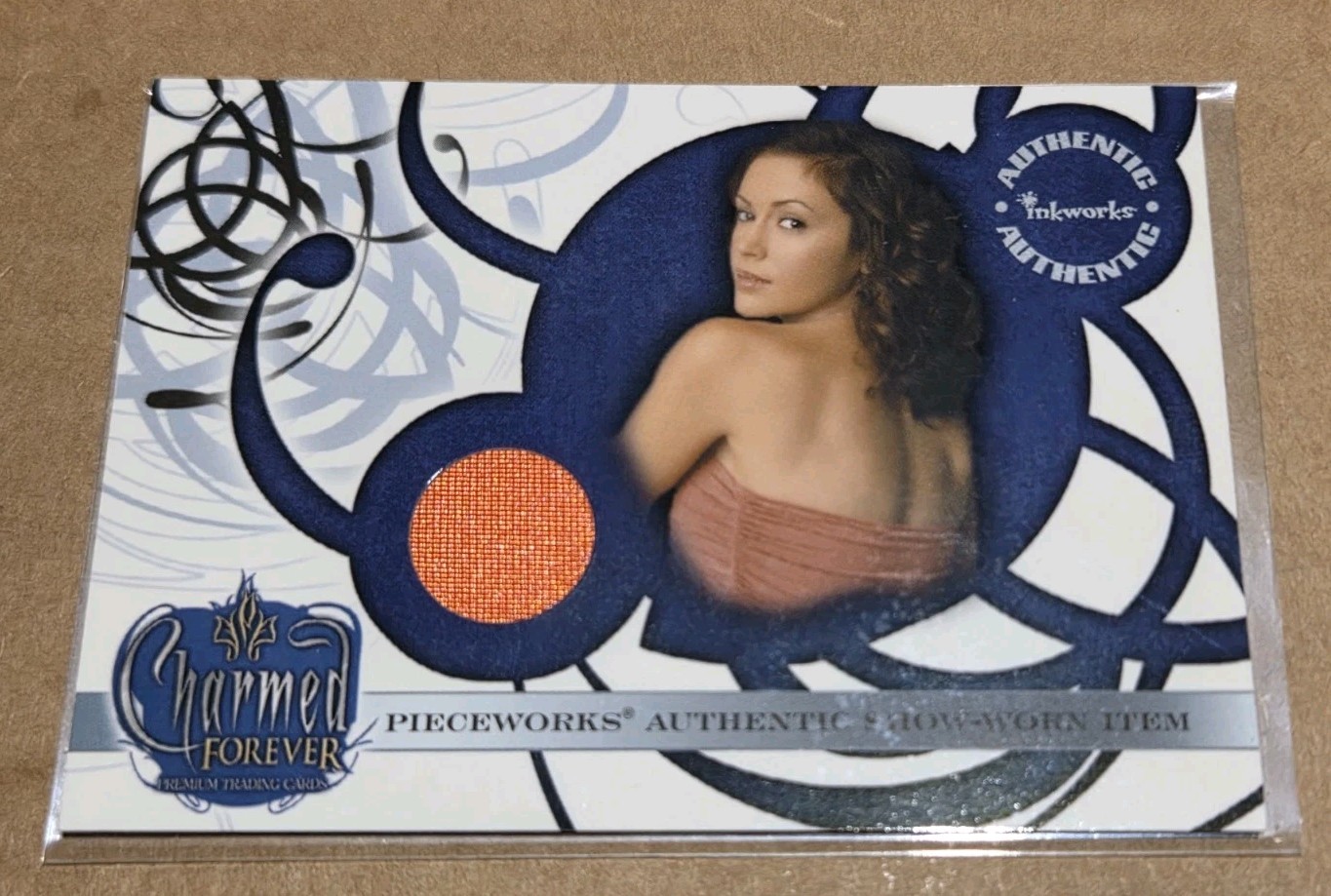 2007 Charmed Forever Costume/Pieceworks Card PW1 Alyssa Milano Phoebe show worn