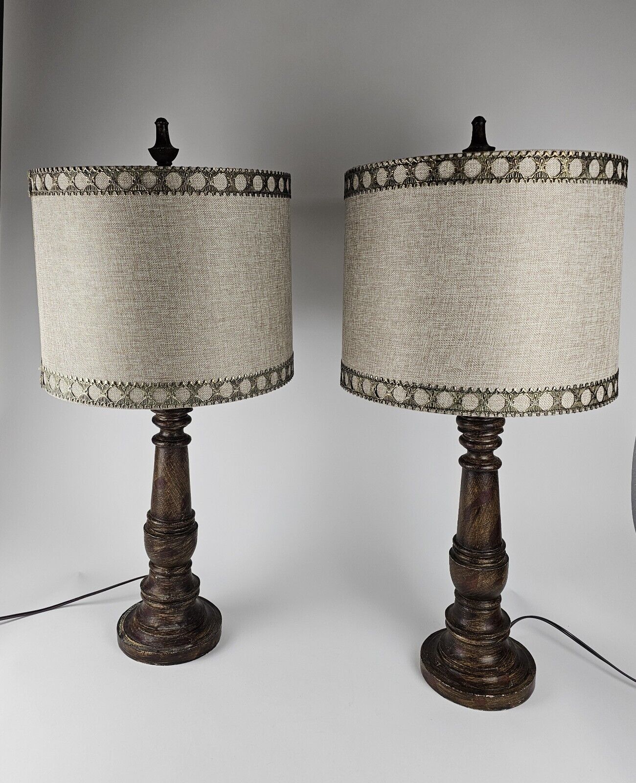 Retro Vintage PAIR Electric Tabletop Lamps Rustic Wood Style Decorative Shades