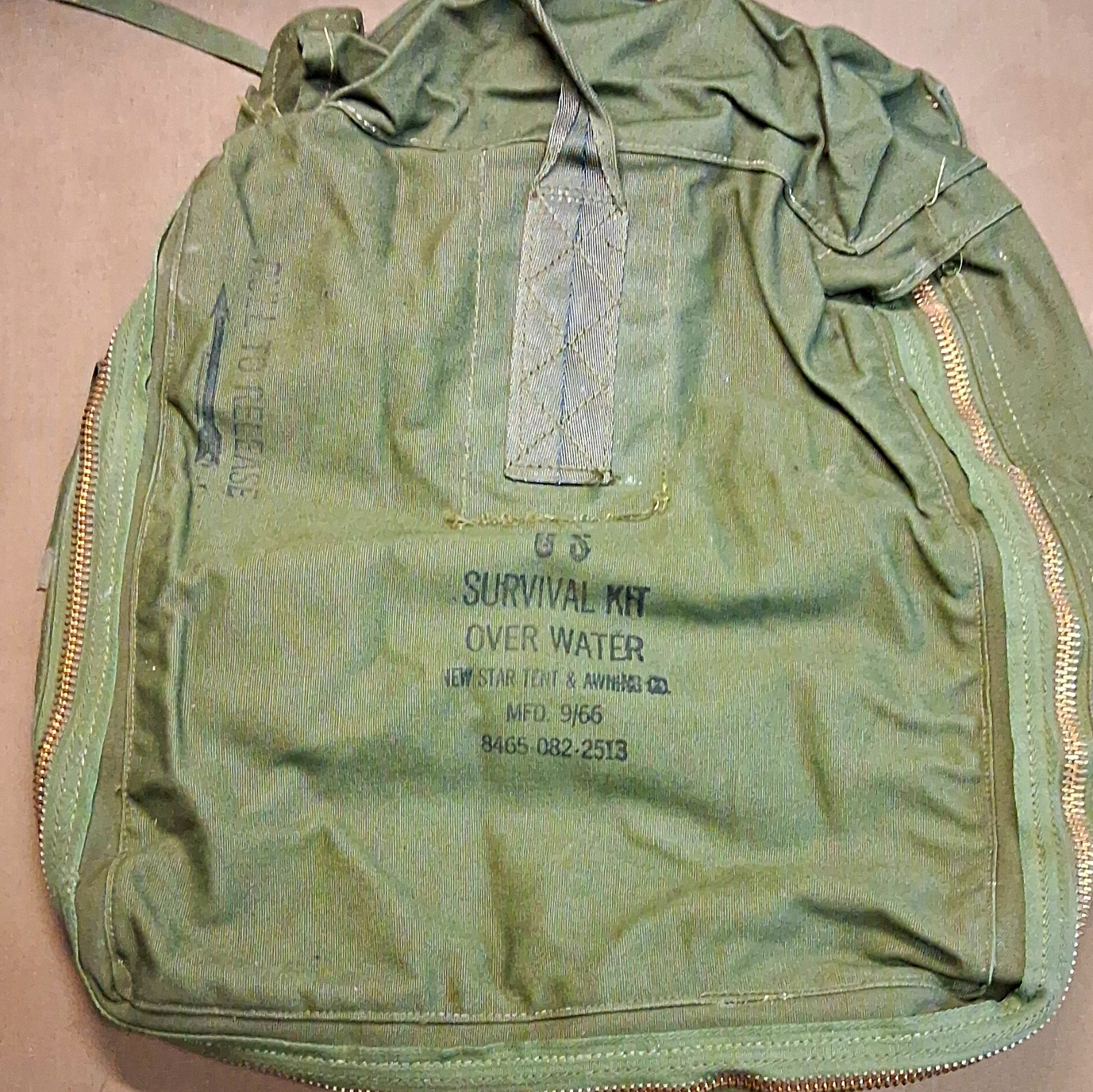 US Military OD Green Over Water Survival Kit Bag/Pouch MFD 9/66