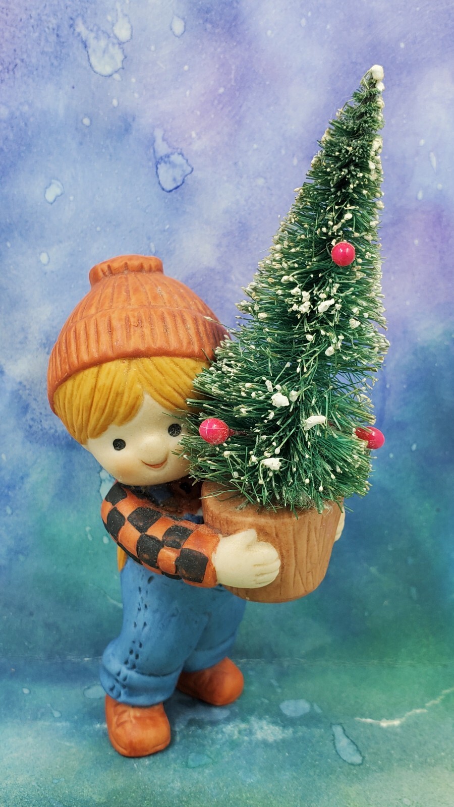 CCF1 Enesco Country Cousins Katie holding Christmas Tree 1981