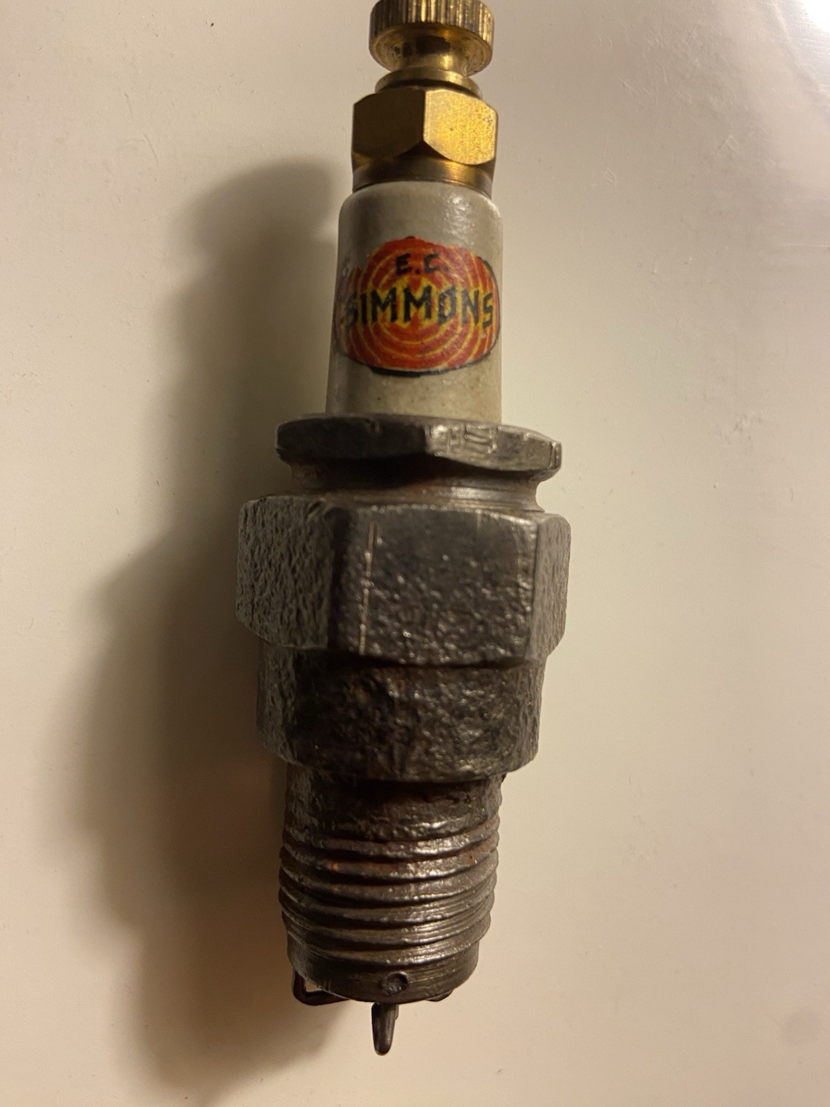VTG E.C. SIMMONS SPARK PLUG Hit-Miss Engines Automobile. 3.5 Long.