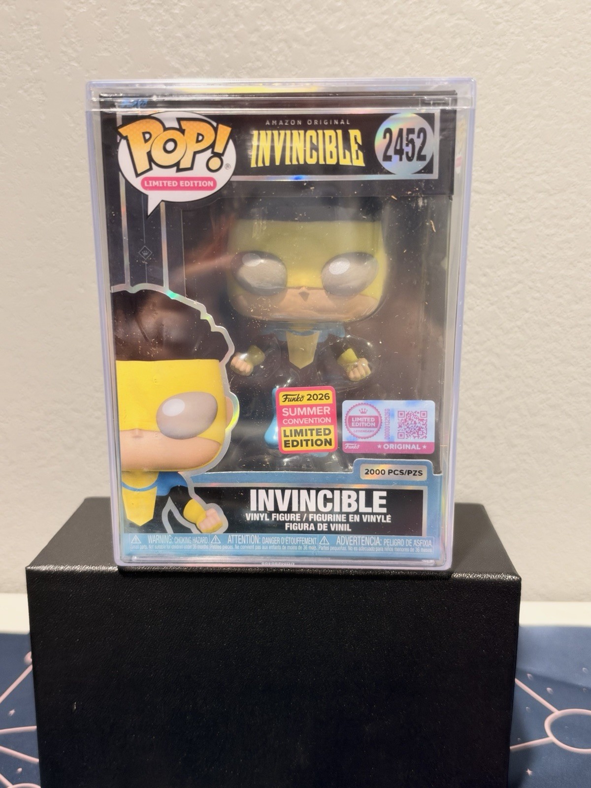 Funko POP Invincible (Floating) 2026 SDCC 2000 PCS Limited w/ Pop Protector