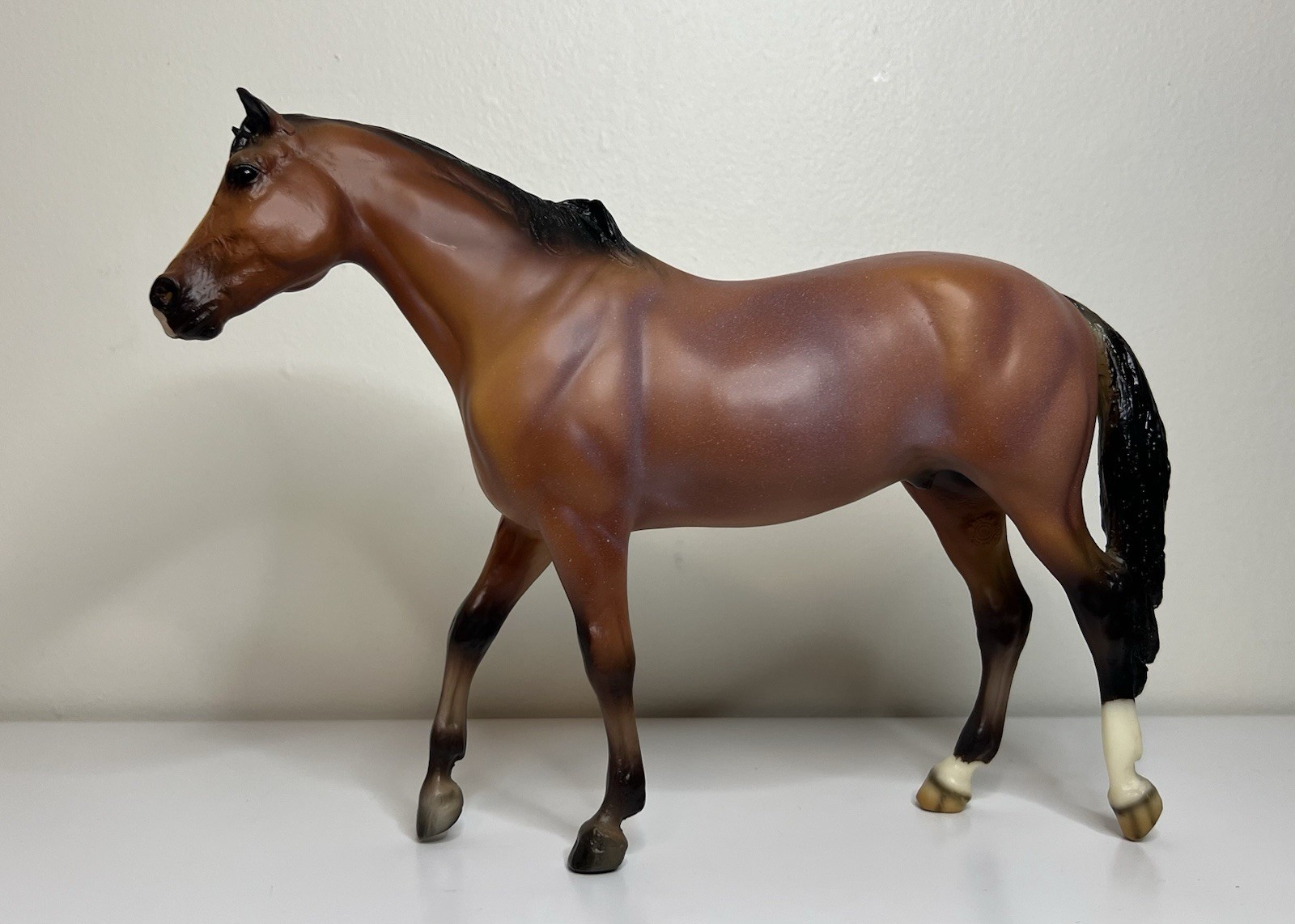 Breyer Vicki Wilson’s Horse Kentucky Bay Roan San Domingo Mold