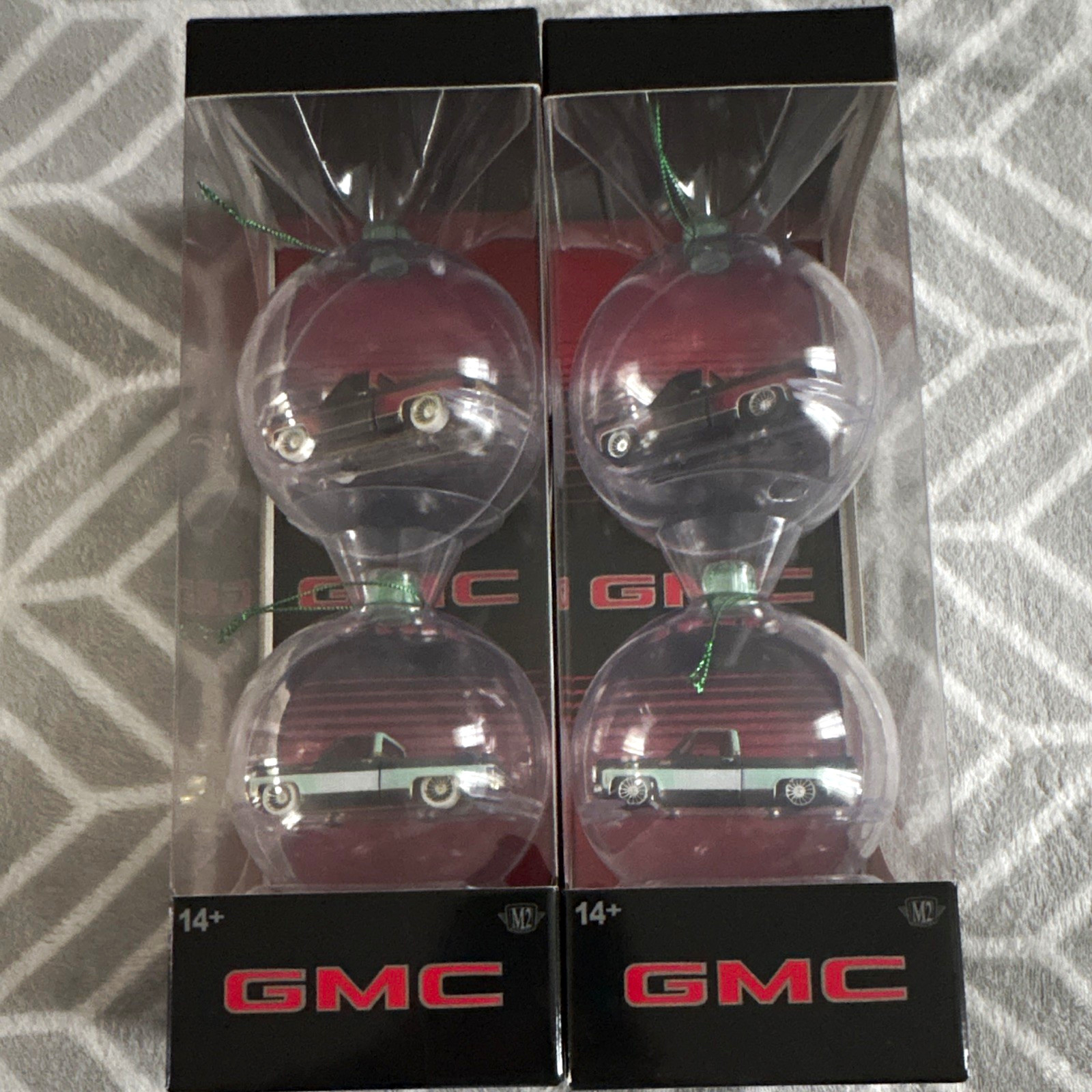 M2 machines 1976 GMC Sierra Grande 15  ornament 2 pack Chase plus regular 