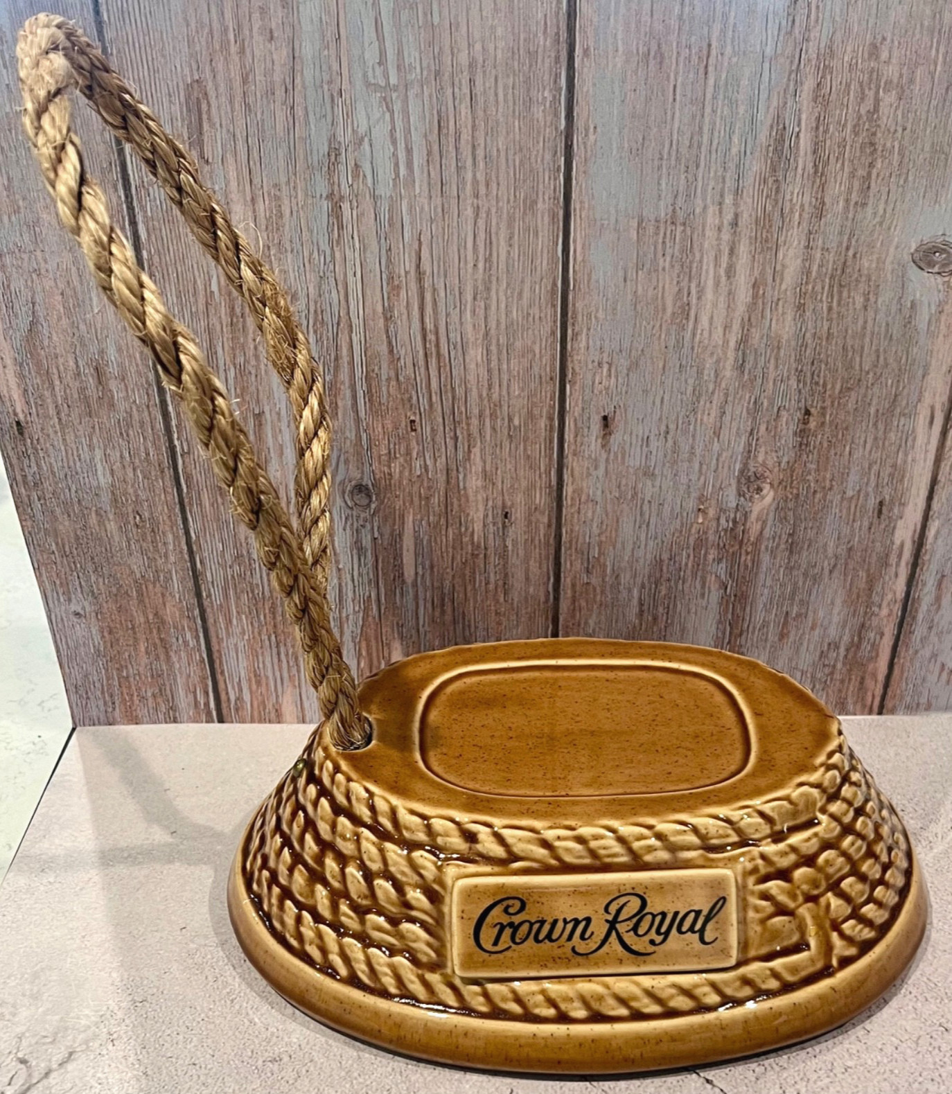 Vtg Crown Royal Bottle Display Stand Ceramic Stand Holder Rope Handle Barware