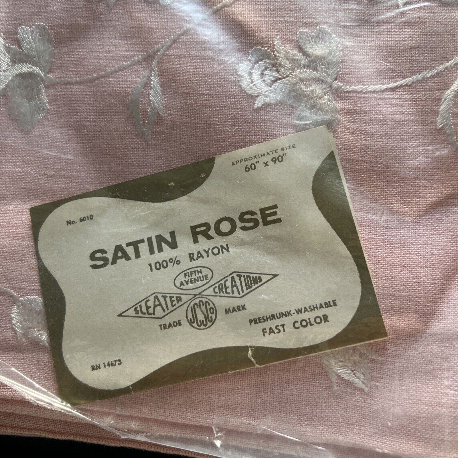 Vintage Satin Rose Material 60”x90”