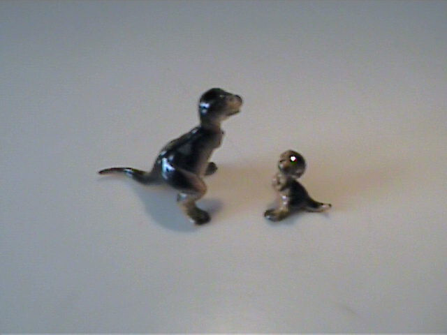 VINTAGE 1977 HAGEN RENAKER MINIATURE MAMA AND BABY TYRANNOSAURUS DINOSAURS