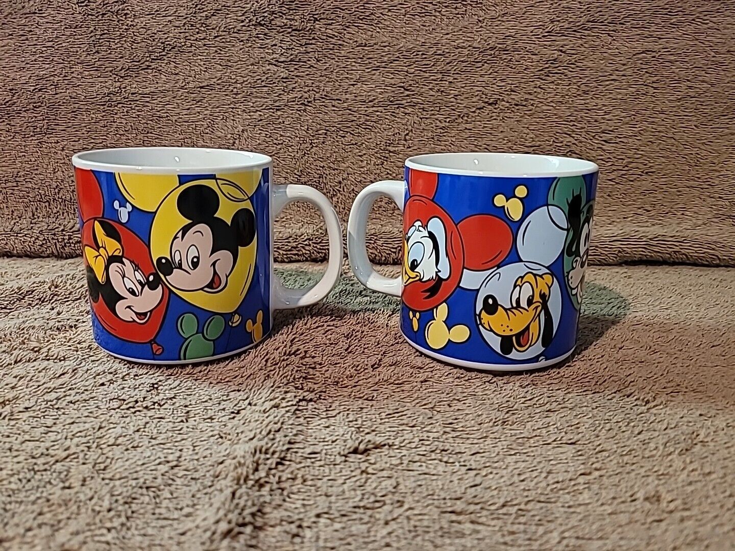 2 Vintage Disney Korea Coffee  Cup Mug  Mickey Minnie Pluto Goofy Donald