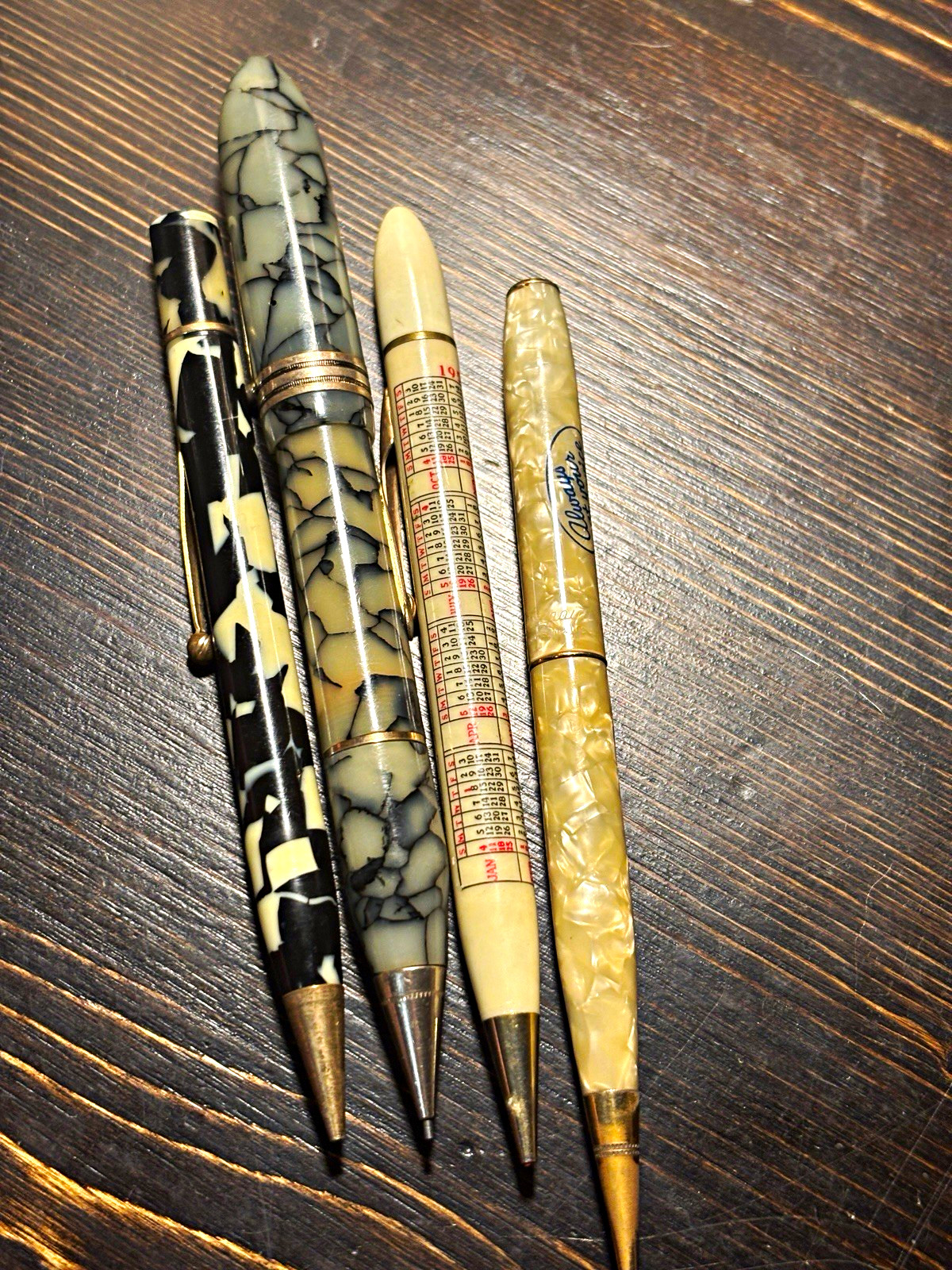 Vintage Writing Instrument Lot – Waterman, New Banker, Osborn & Washington Adver