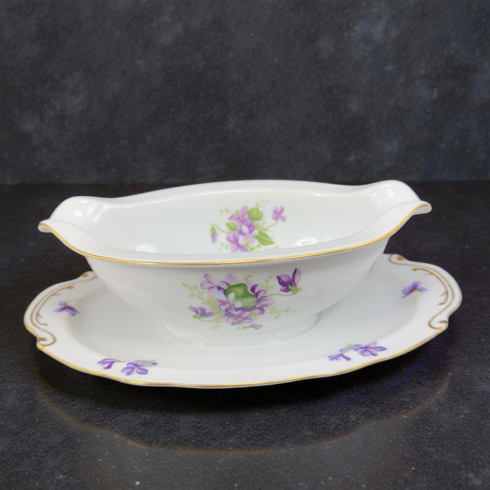 Rossetti Chicago Spring Violets Gravy Boat Sauce Dish Attached Under Plate VTG