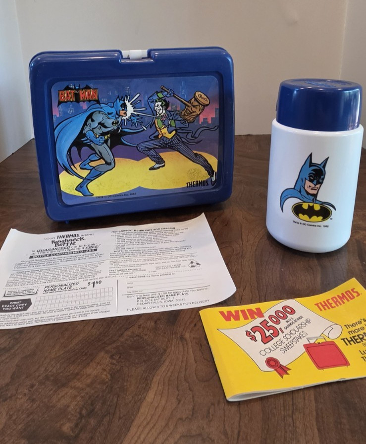 BATMAN & JOKER Vintage 1982 DC Comics Plastic Lunch Box w Thermos & Papers
