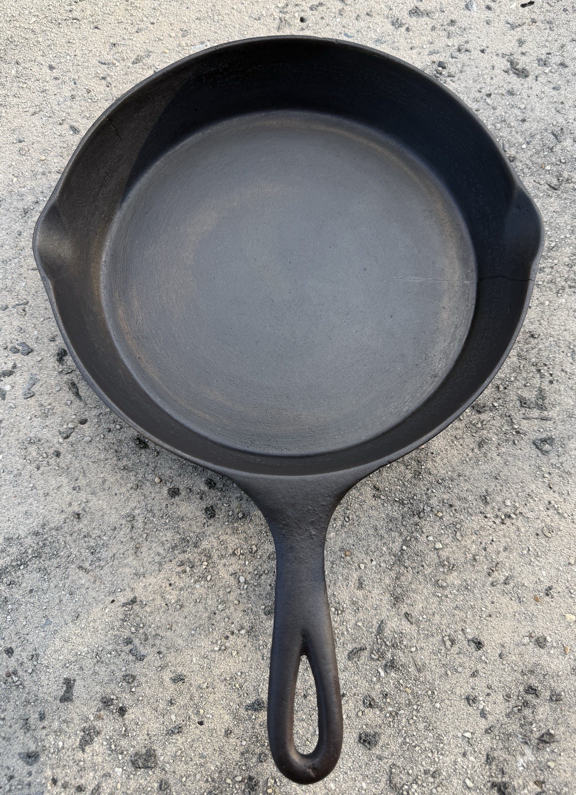 Vintage Oneta #8 Wapak Cast Iron Skillet w/Heat Ring - Cracked and Restored