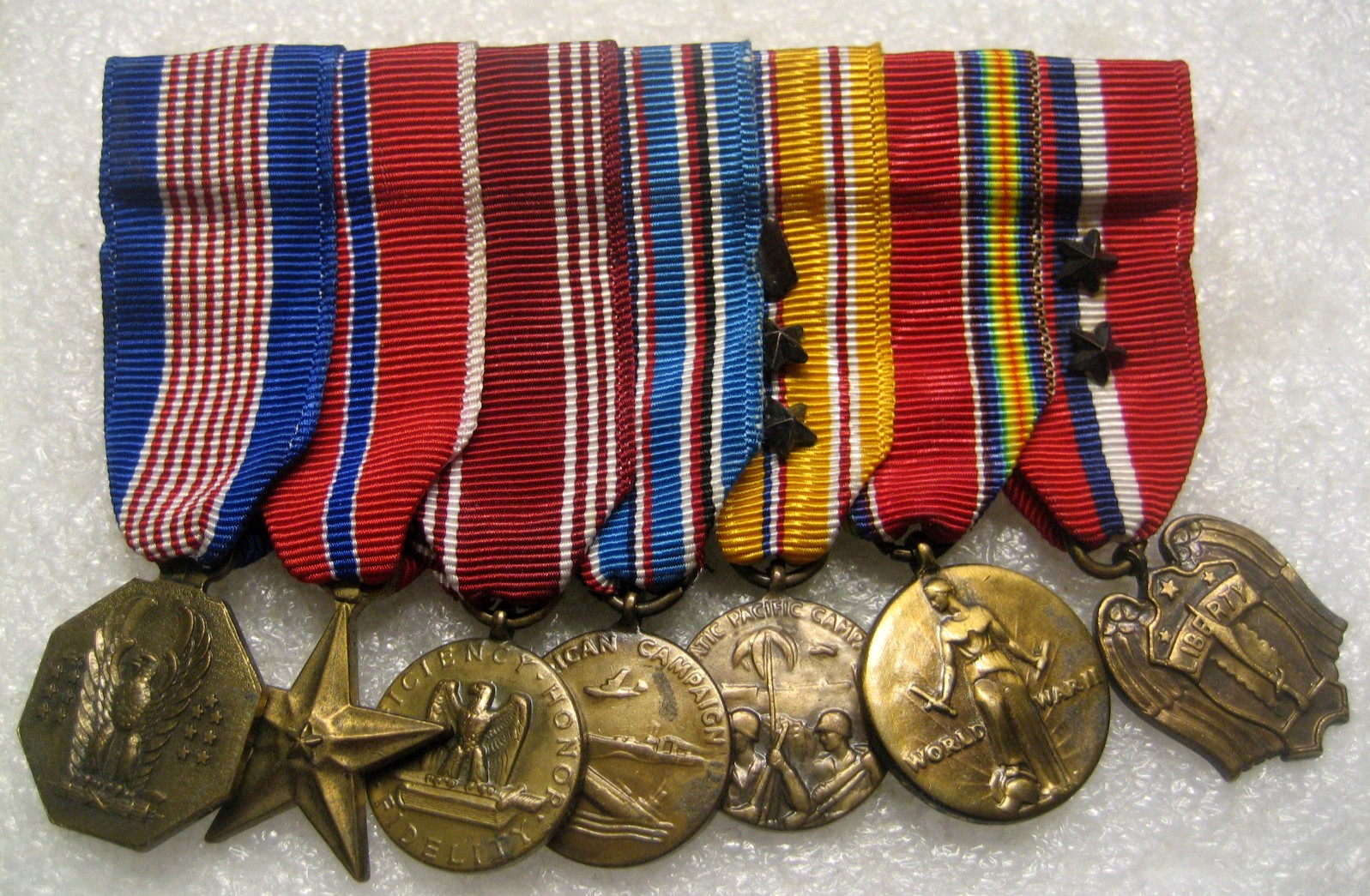 US Miniature Medal Group Award 7 medals, for ww2